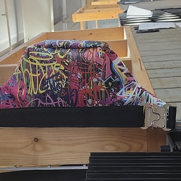 Sprayground Multicolor Graffiti Clutch - Picture 2 of 2